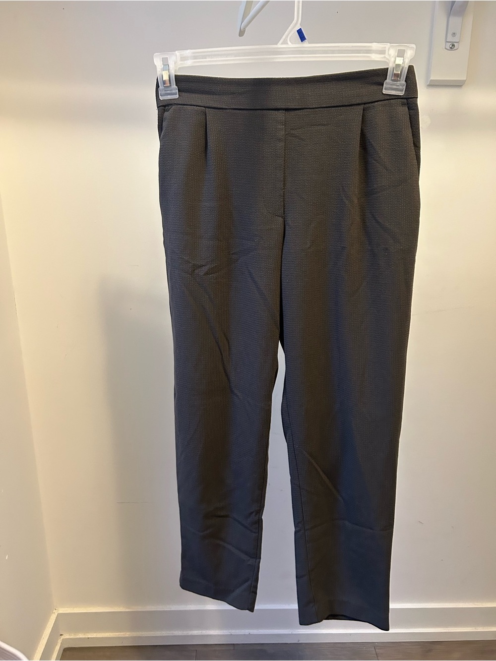 H&M Women's Charcoal Straight-Leg Dress Pants